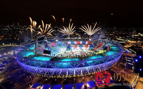 第30届奥运会的主办国是哪个国家 有多少个国家参赛
