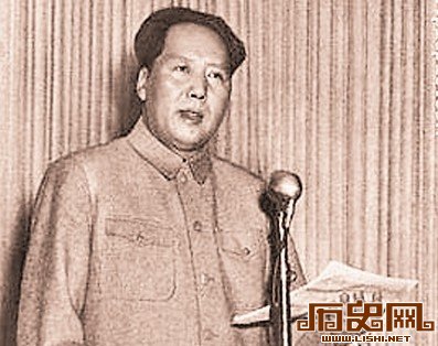 毛泽东与抗美援朝战争：出国作战决策的艰难出台